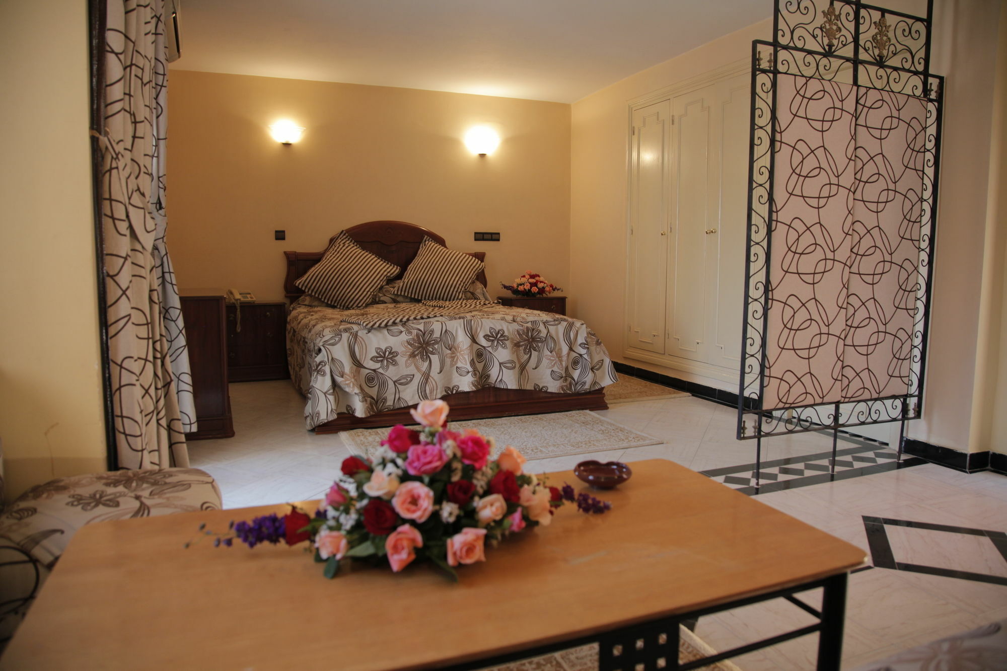 Hotel Al Kabir Marrakesh Esterno foto